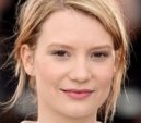 Mia Wasikowska