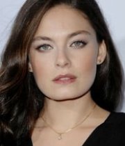 Alexa Davalos